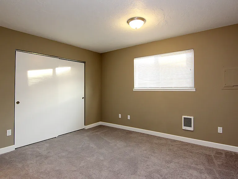Fulton Park Apartments — Photo 8