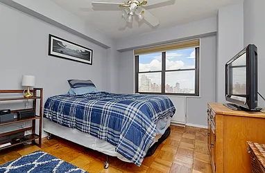 Rented by PocketBroker Inc