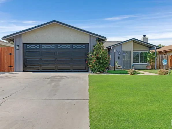 2217 4th St, Wasco, CA 93280
