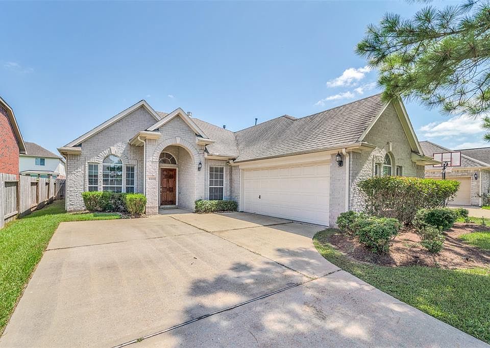 1st image of 4222 Ludwig Ln