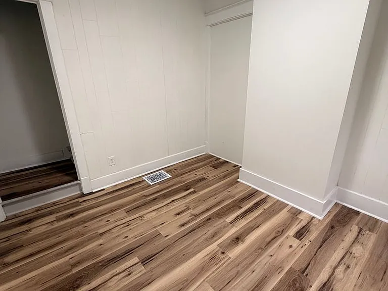 1813 W Gaulbert Ave — Photo 7