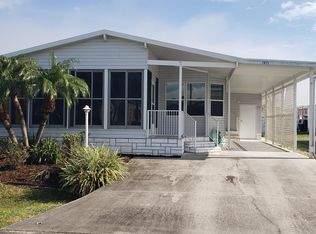 7671 Great Bear Lake Dr, Micco, FL 32976