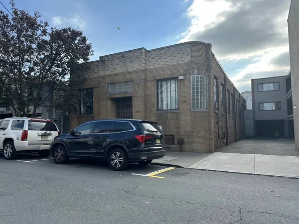 109-111 71st Street image 2 of 4