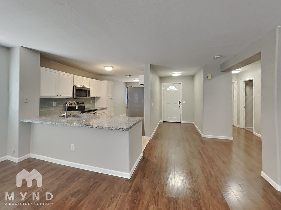 1st image of 11538 E Contessa St