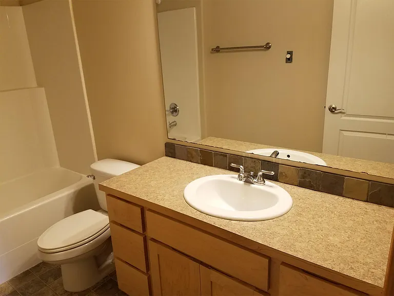 3222 Lombard Ave #C-1 — Photo 21