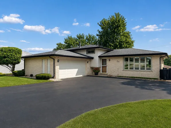9801 S 88th Ave, Palos Hills, IL 60465