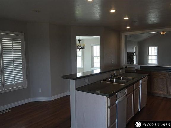 5th image of 1285 Fawn Cir