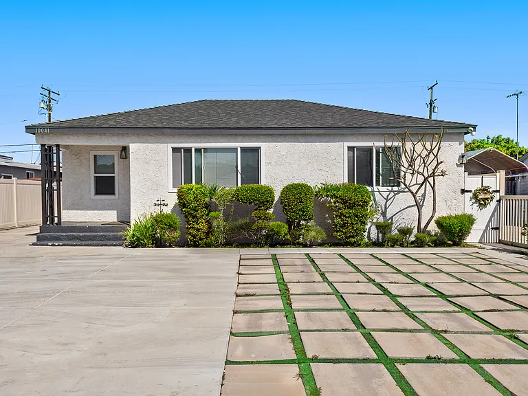 10041 Crosby Ave #A — Photo 24