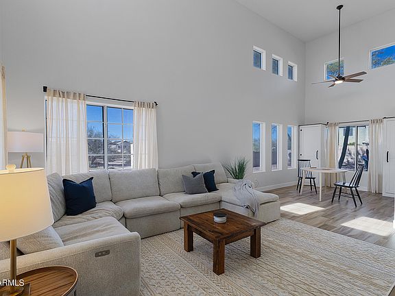 2nd image of 4204 E CHAPAROSA Way