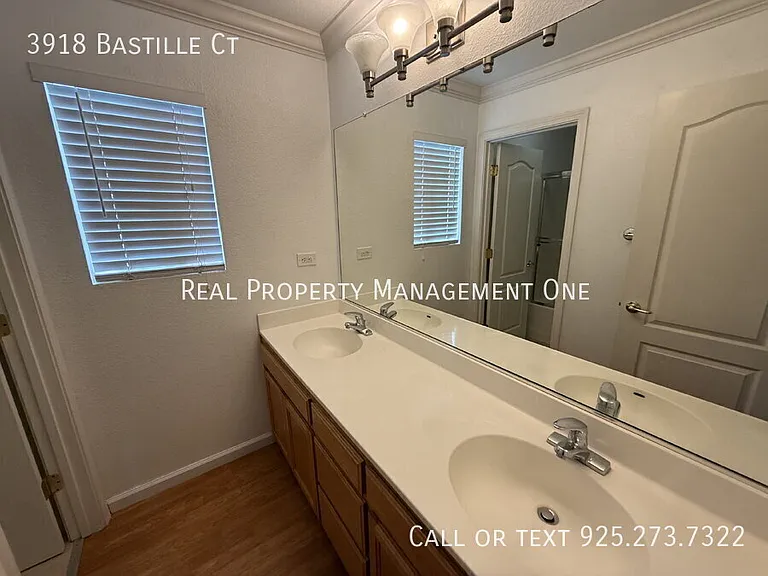 3918 Bastille Ct — Photo 30