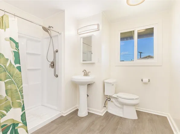 45-446 Kaneohe Bay Dr, Kaneohe, HI 96744