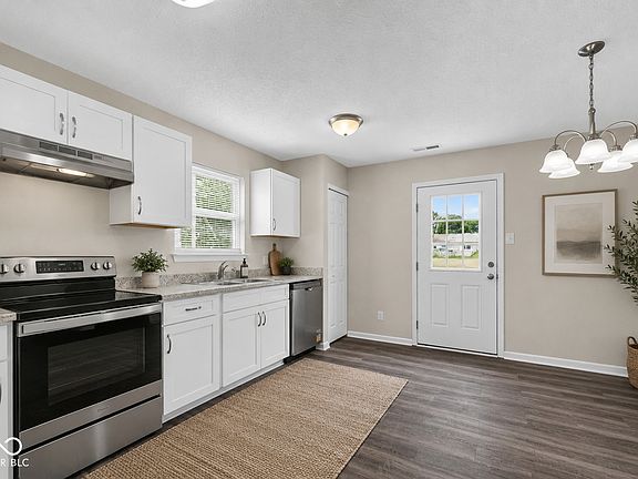 5th image of 1946 Orchid Bloom Ln