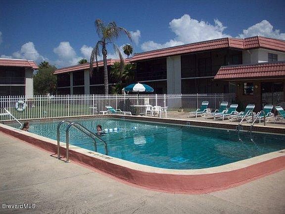 3rd image of 200 Saint Lucie Ln APT 301