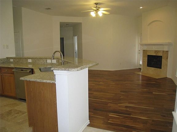 5th image of 1109 Rain Fern Dr
