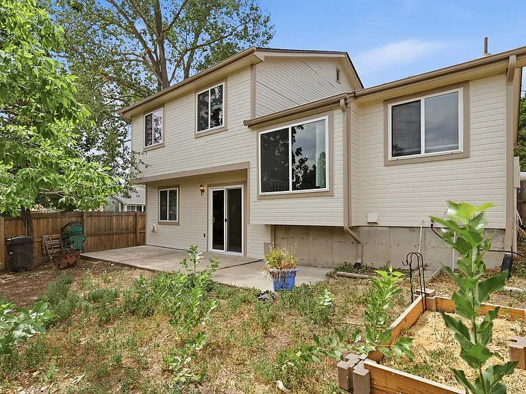 4594 S Richfield St — Photo 27