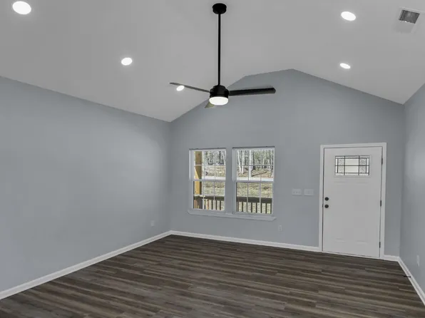 32 Roberson St, Columbia, SC 29203