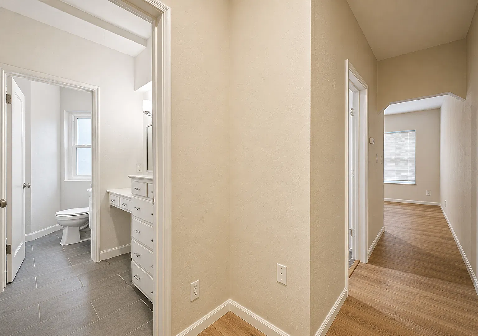 935 Solano Avenue — Photo 4