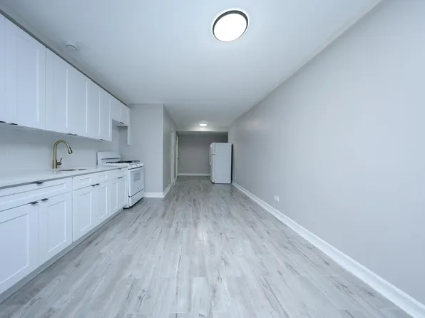 2922 Nostrand Avenue image 5 of 10