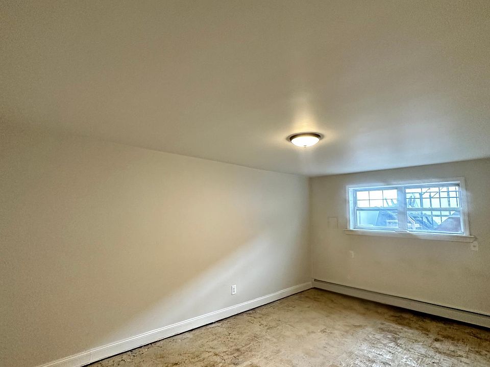 2nd image of 163 Sedgwick Ave #2