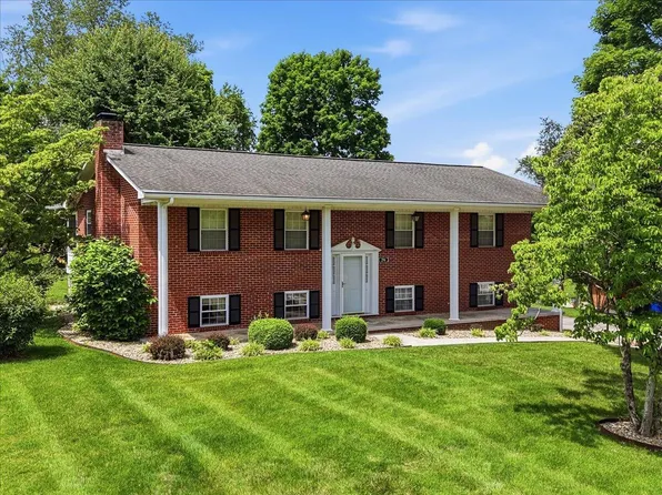 294 Flemings Dr, Morristown, TN 37813