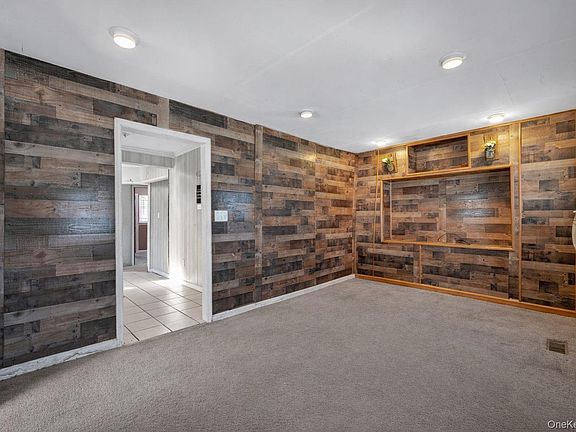 4th image of 12 Hackensack Road