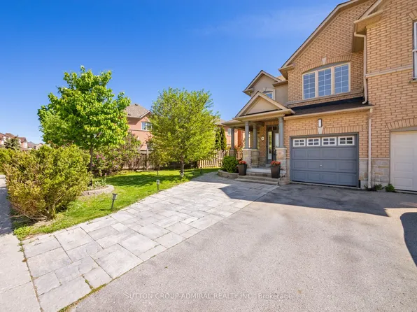 49 Loire Valley Ave, Vaughan, ON L4J 8V8