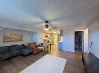 103 W 7th St APT 2, Gillette, WY 82716