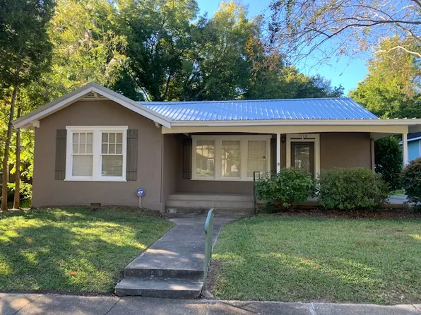 1118 10th Ave N, Columbus, MS 39701