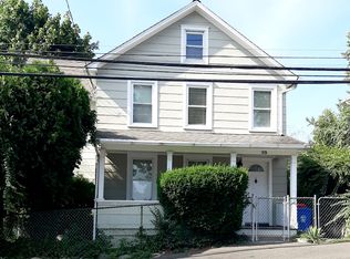 23 Windsor Pl, Norwalk, CT 06854