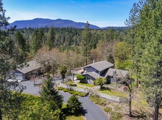 530 Becklin Dr, Merlin, OR 97532