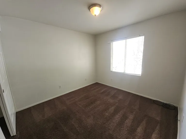 9907 Sparrow Ridge Ave — Photo 37