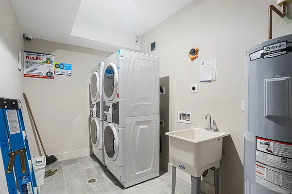 Rented by Pinn Realty | media 38