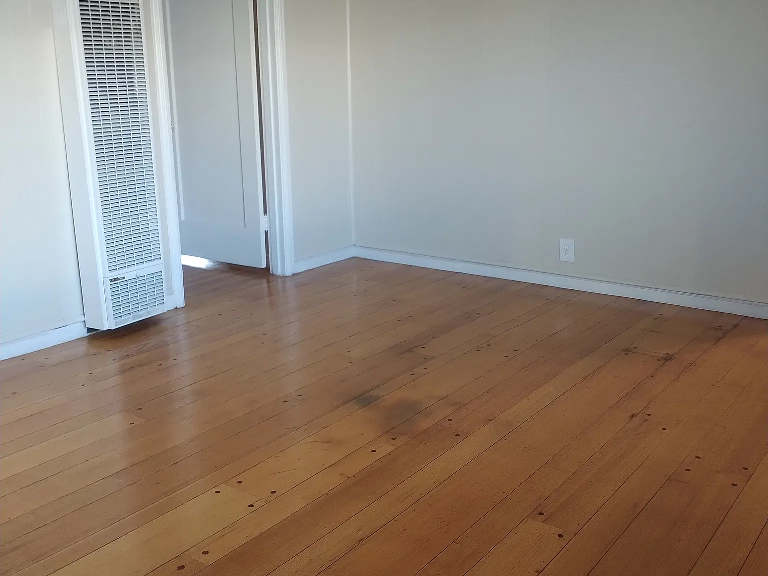 9869 Elmar Ave — Photo 3