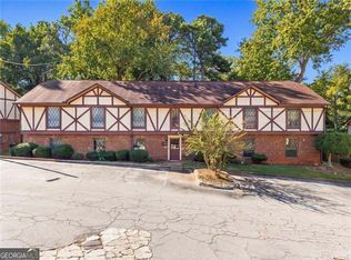 3188 Abbeywood Dr, Decatur, GA 30034