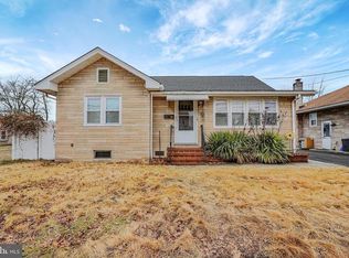 827 Olive St, Roebling, NJ 08554