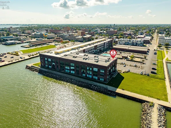 401 W Shoreline Dr Unit 358, Sandusky, OH 44870