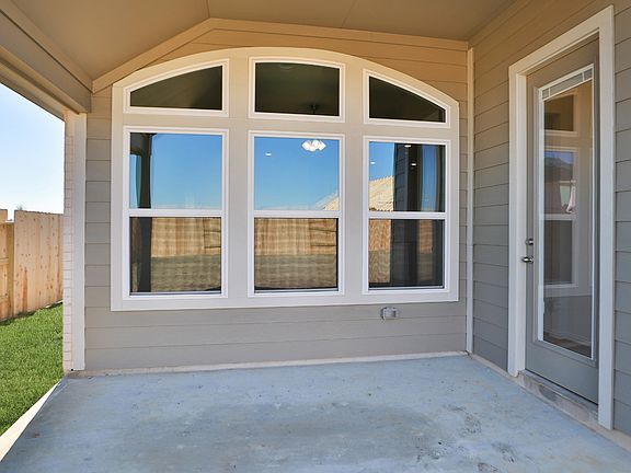 2nd image of 30914 Lake Lila Trl