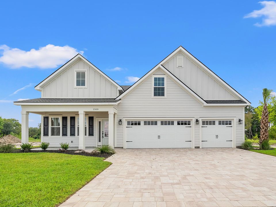 1st image of 1209 Crooked Hook Rd. #Avon "C"