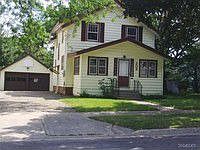 2nd image of 309 6th St NE