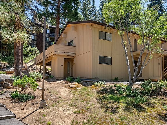 4th image of 321 Ski Way #119