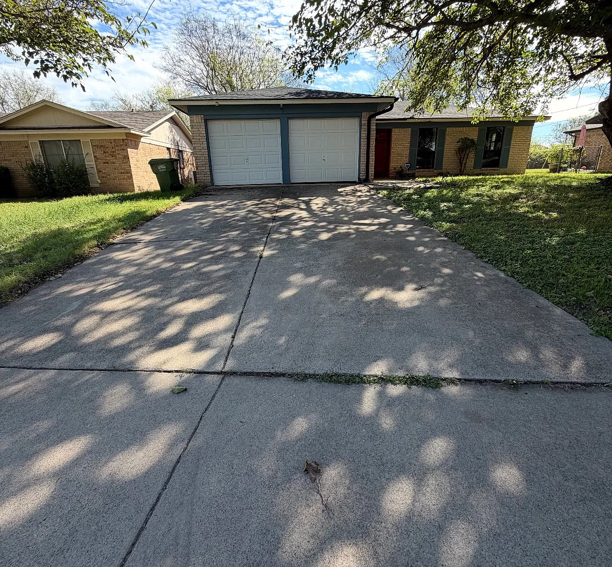 3 bed, 1206 sqft, $3,150 — Photo 3
