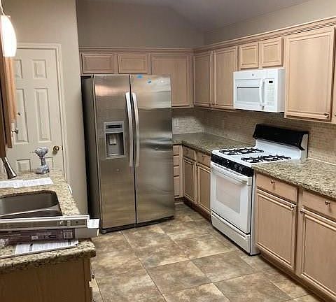 5th image of 12702 Orchard Summit Dr