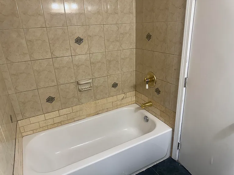 30284 Southfield Rd #A205 — Photo 15