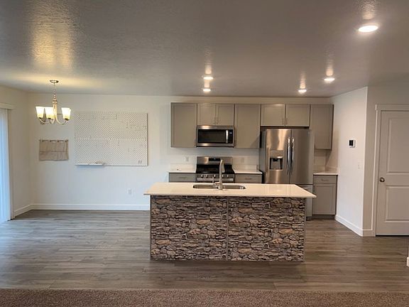 4th image of 1829 S 410 W