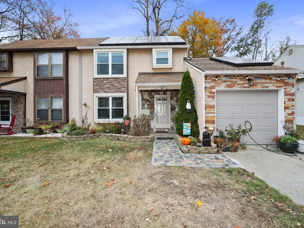 22 Bryan Dr, Voorhees, NJ 08043