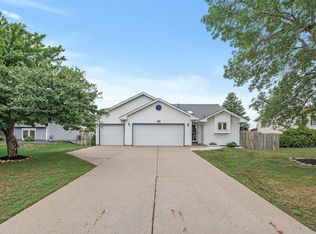 9160 W 126th St, Savage, MN 55378
