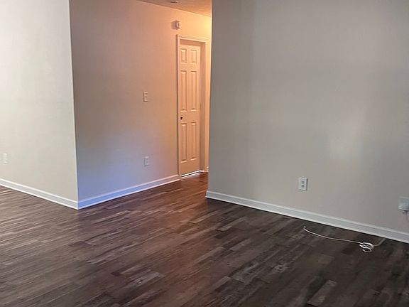 3rd image of 4909 Yacht Harbour Cir