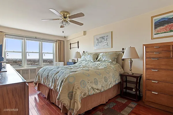 Sold by Corcoran | media 23