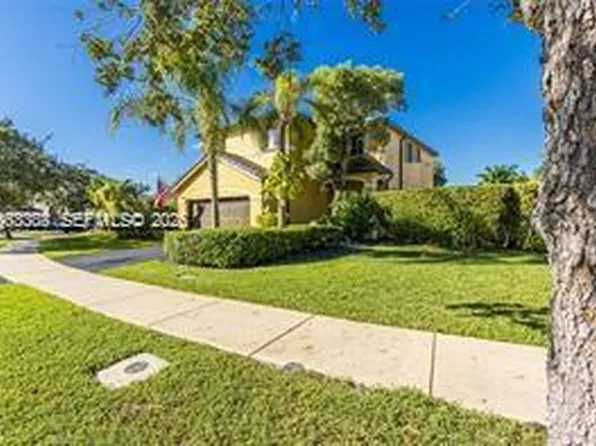 1280 Majesty Ter, Weston, FL 33327