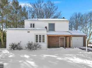 109 E Pine St, Ephrata, PA 17522